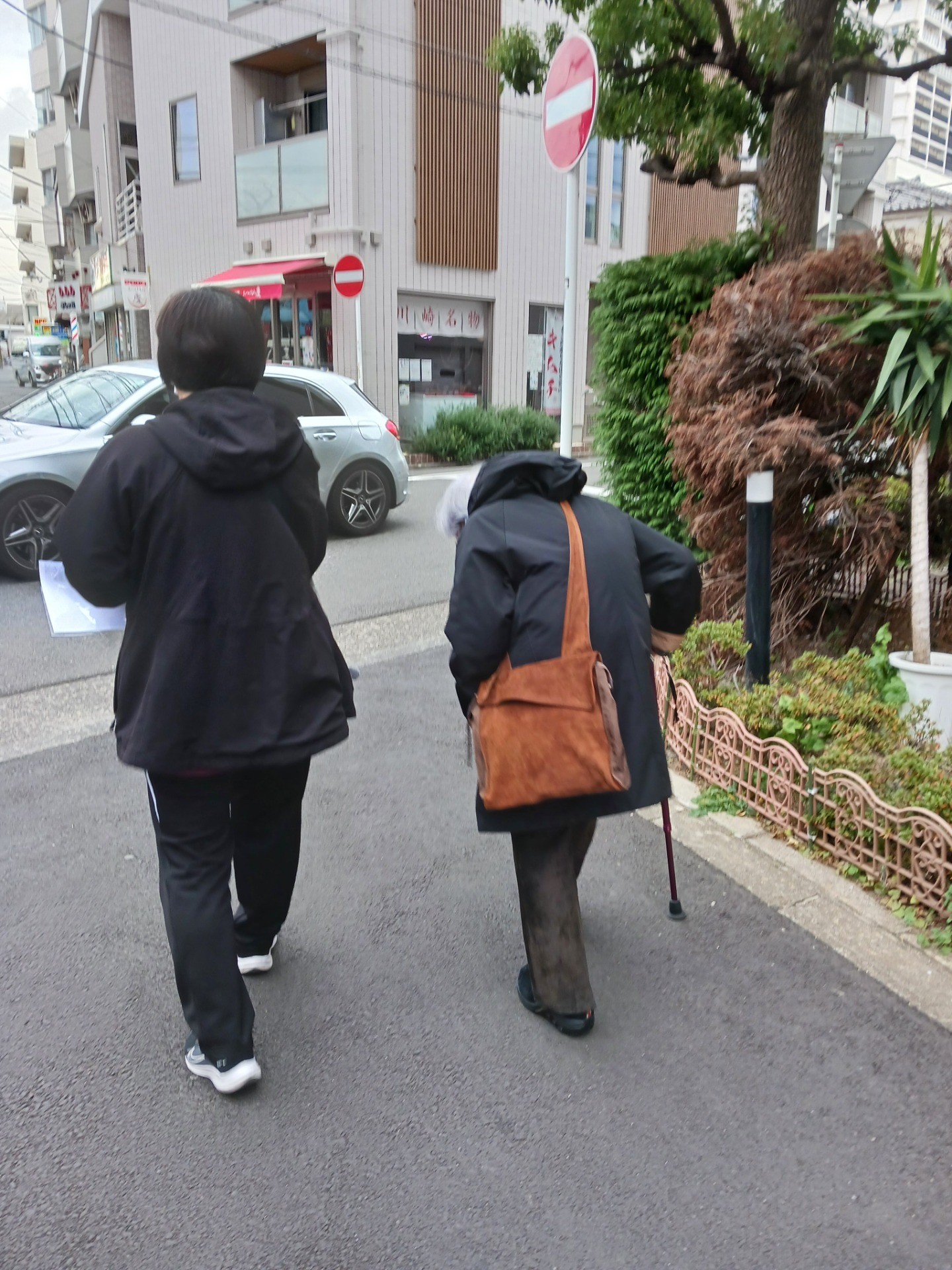 クリスマスに地域訪問（大師東）