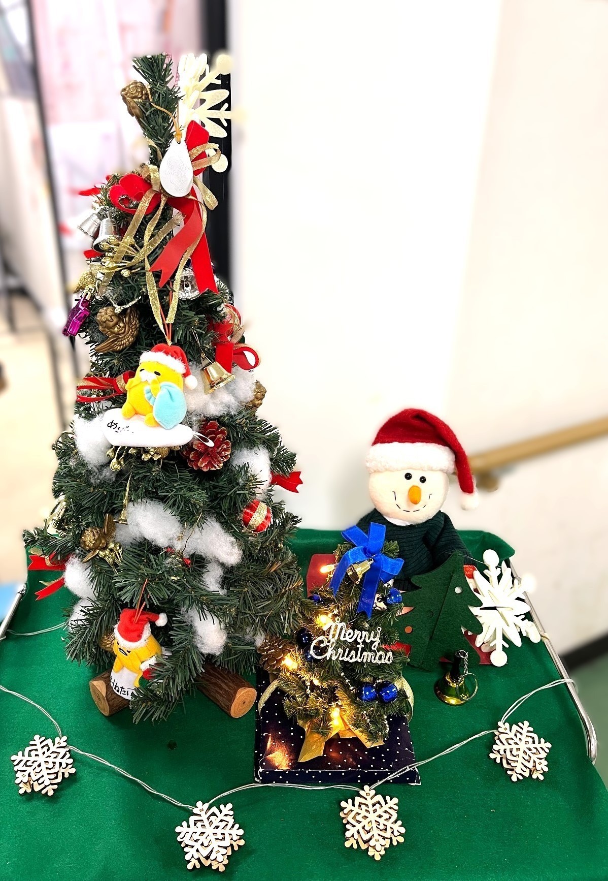 院内にもクリスマスがやってきました ～南2階病棟