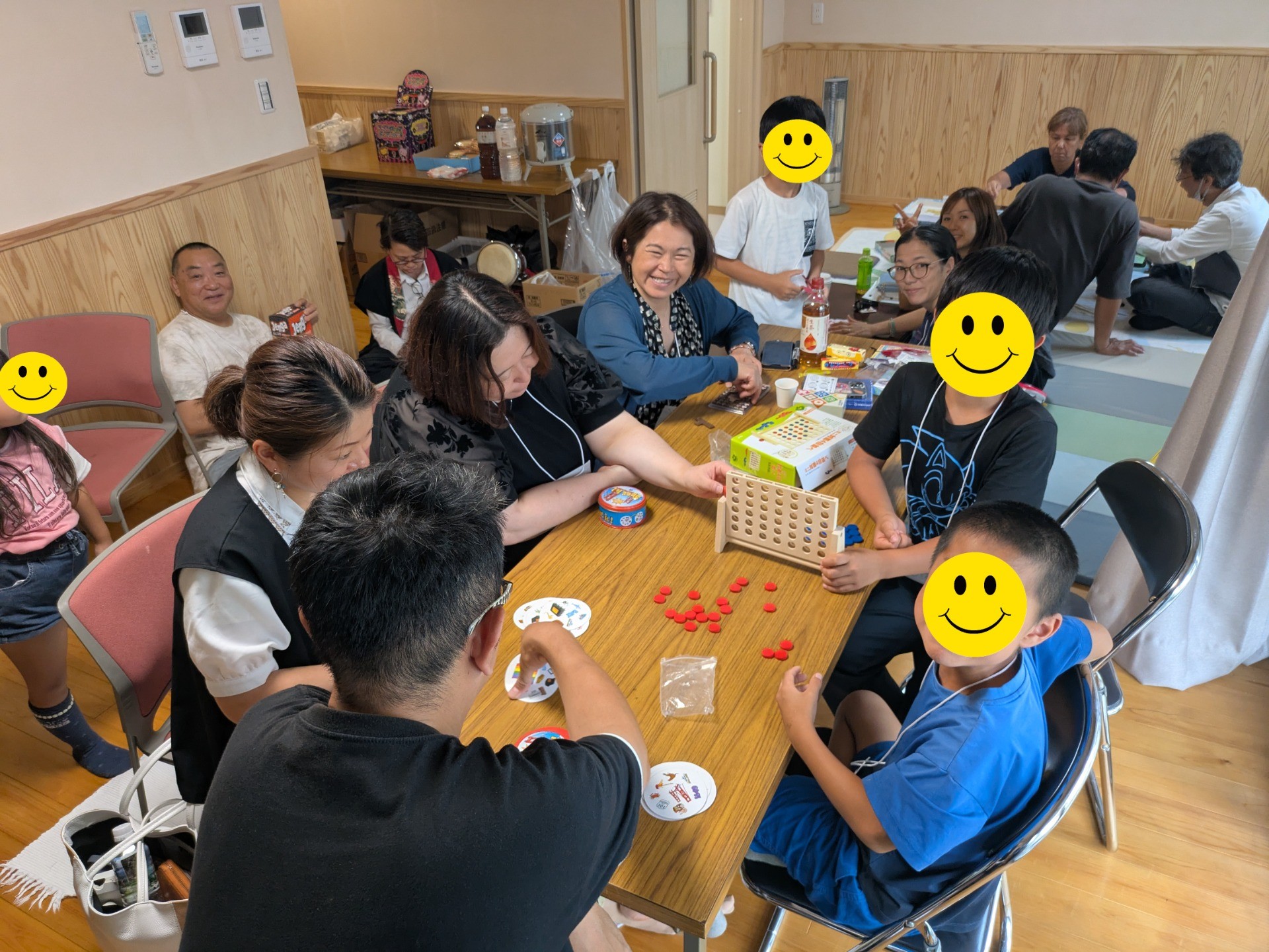 ボードゲームカフェを開催